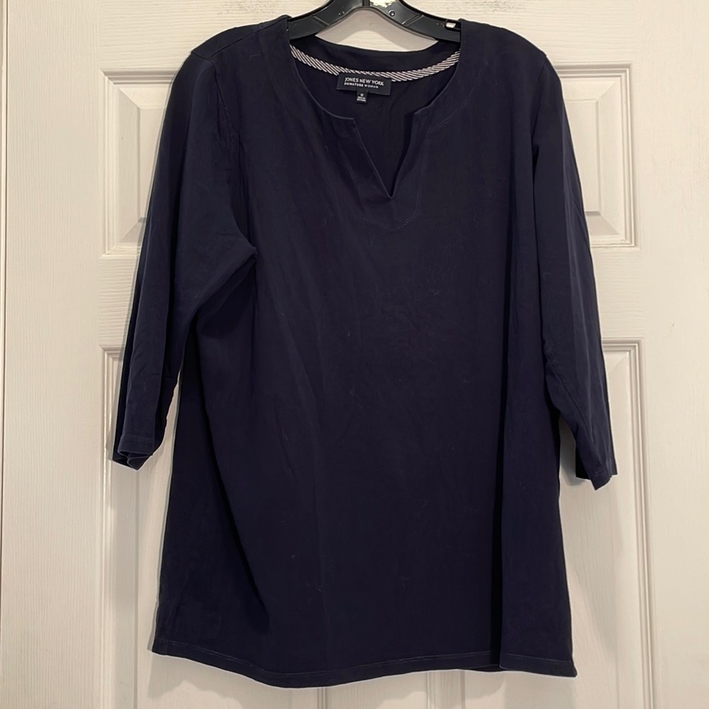 Jones New York Signature Woman Navy Blue T-Shirt